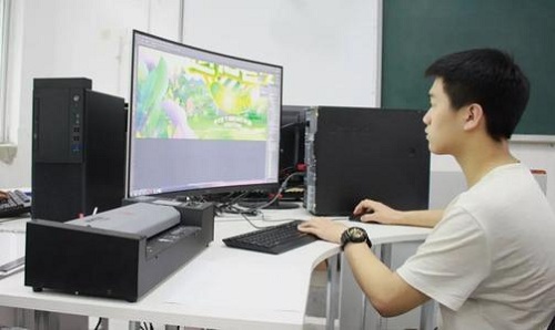 武汉市东西湖职业技术学校计算机平面设计专业